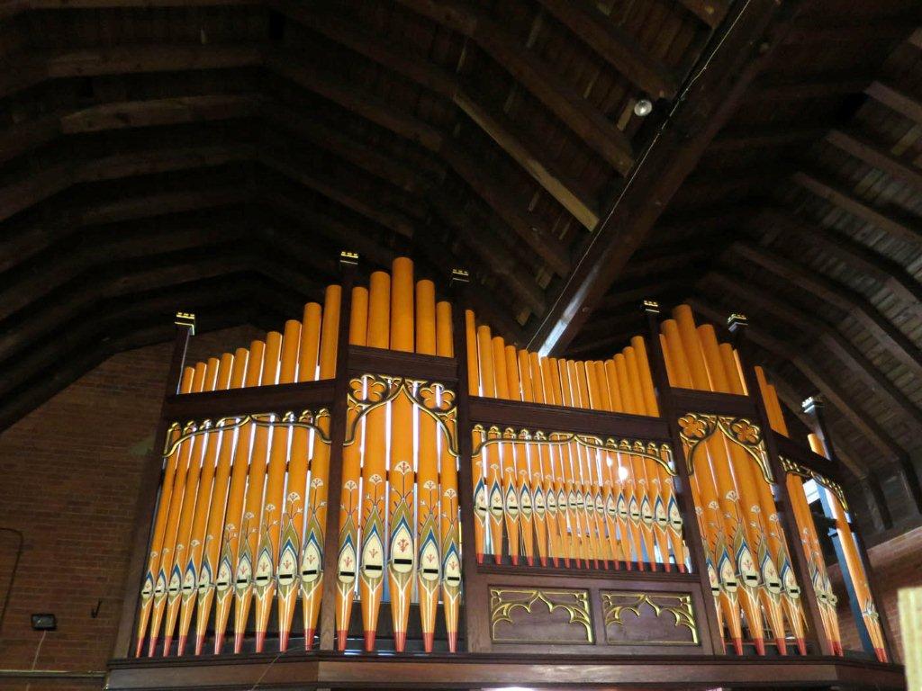 Image: organ pipes