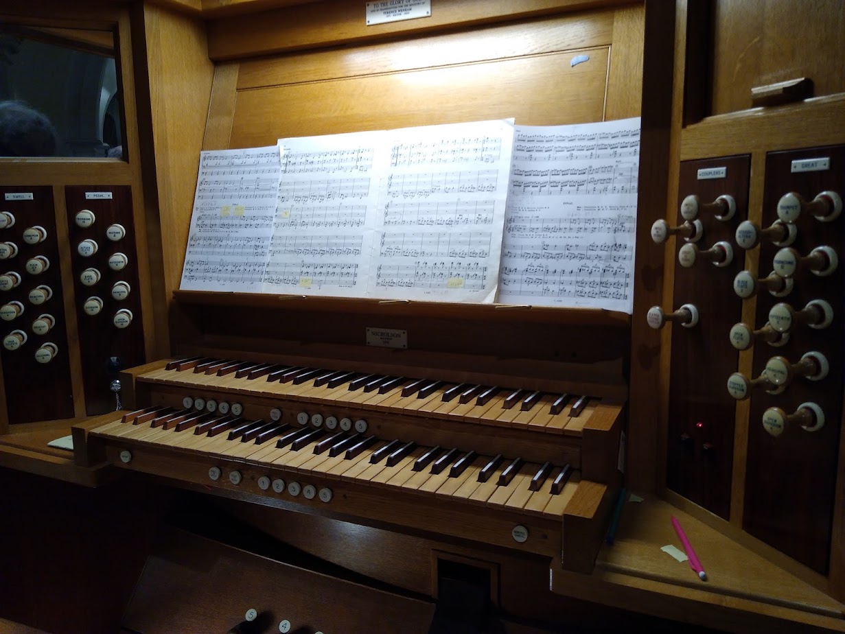 Image: The organ console at St Mary's, Welwyn