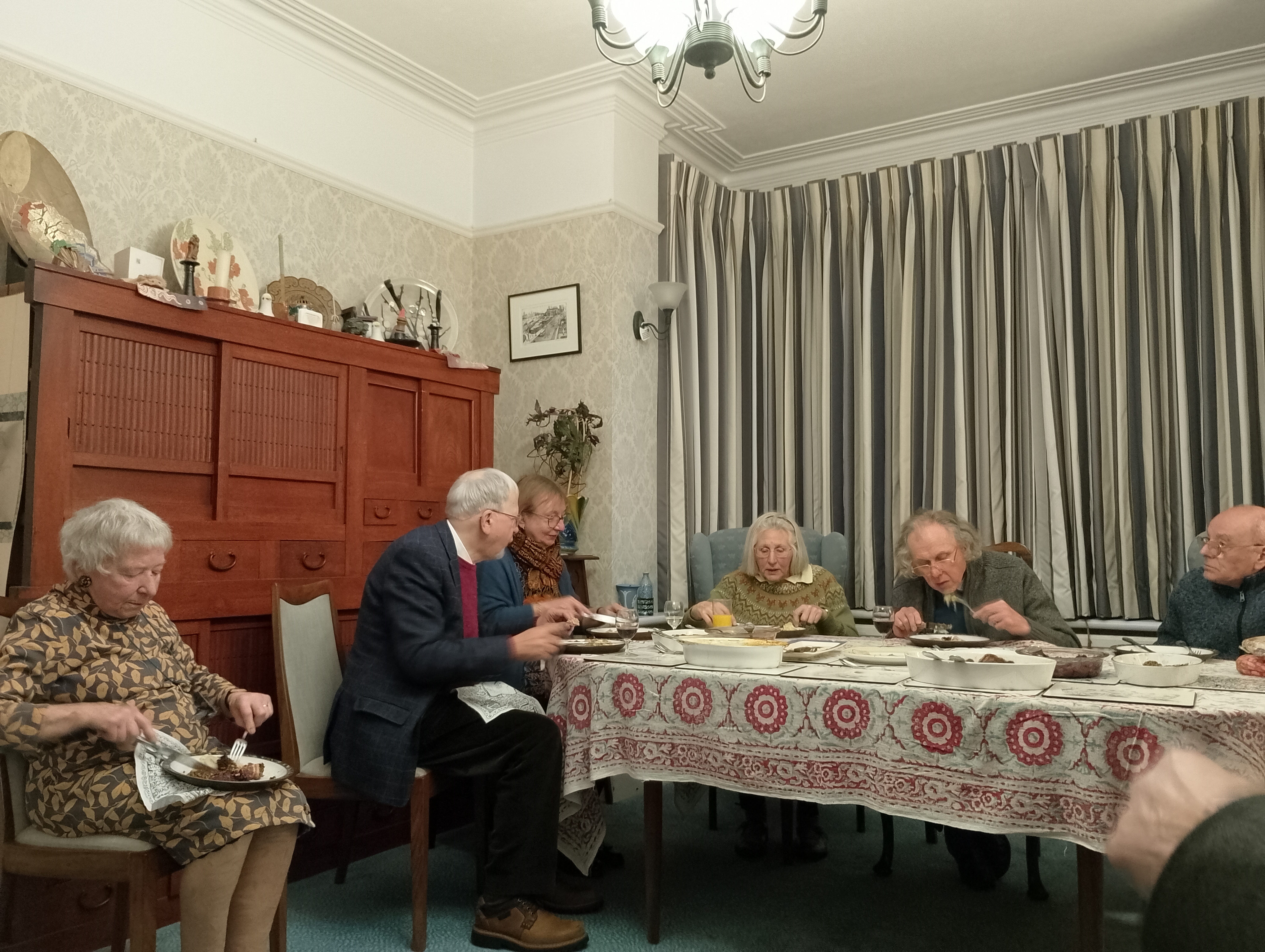 Image: EDOA members in the dining room
