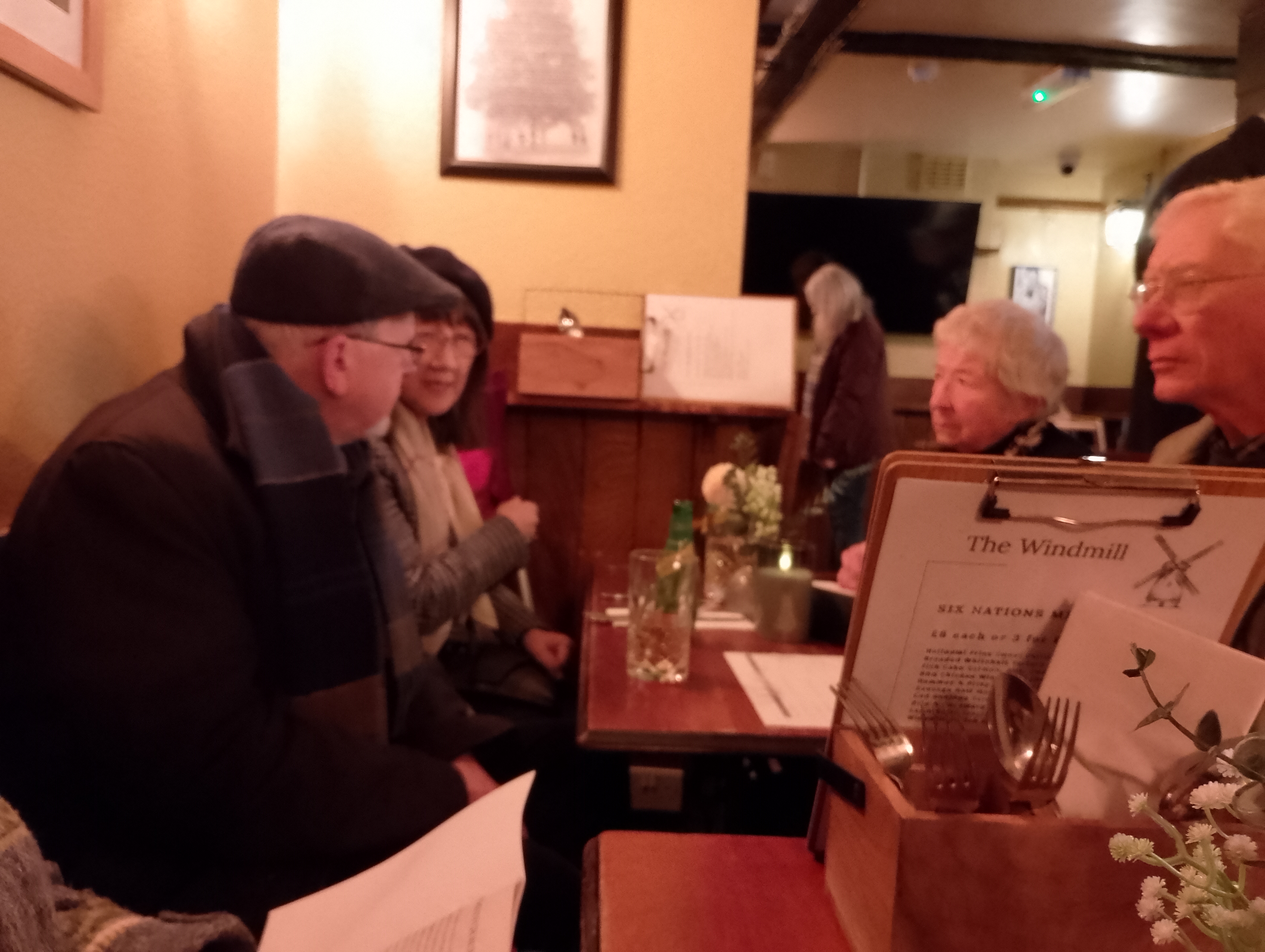 Image: EDOA members and guests at the pub