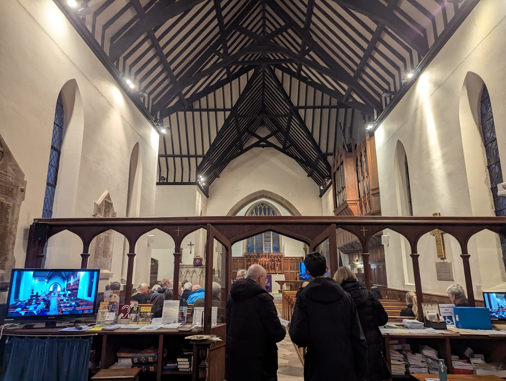 Image: nave at St Paul's Chipperfield