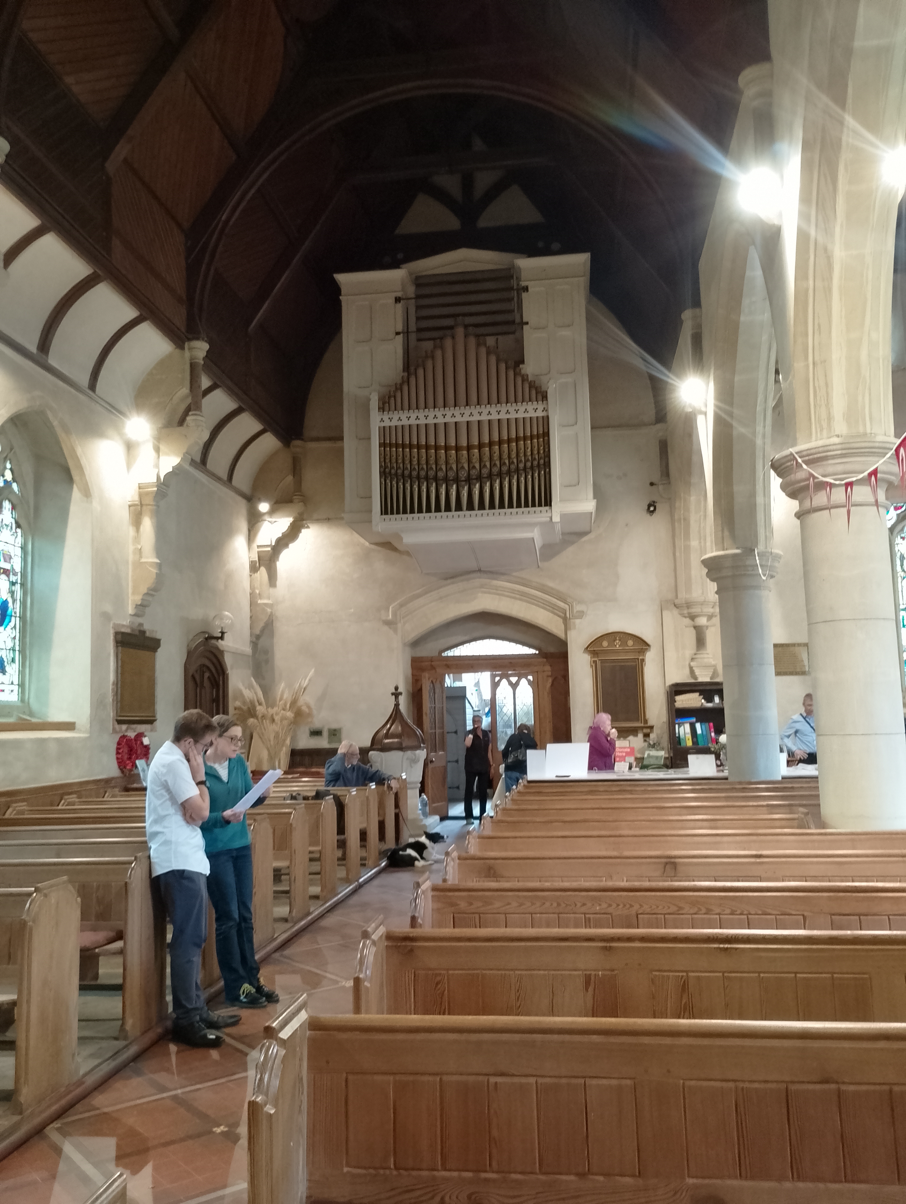 Image: Stansted Mountfitchet: the nave looking west, with organ pipes
